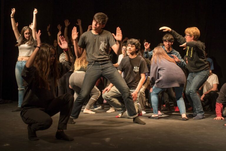 Más de 60 espectáculos en todo chile son parte del Festival Interescolar Avanti en su versión 2022