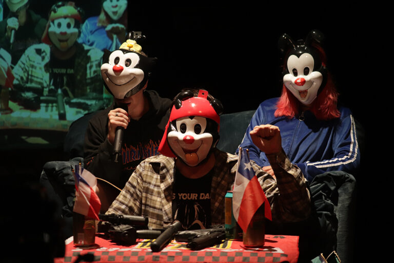 Por éxito de temporada “Argumento contra la existencia de vida inteligente en el Cono Sur” vuelve a Teatro del Puente