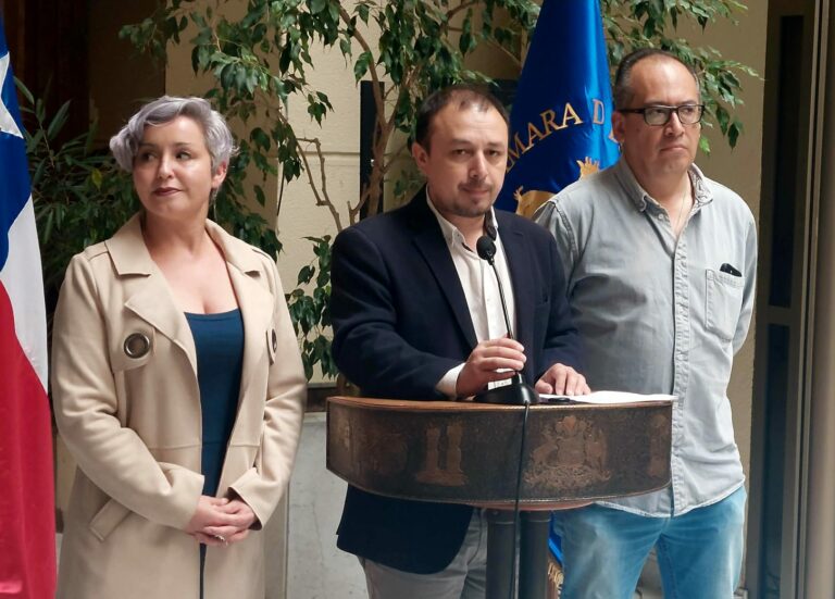 Diputados solicitan sesión especial por escándalo de corrupción en municipio de Vitacura