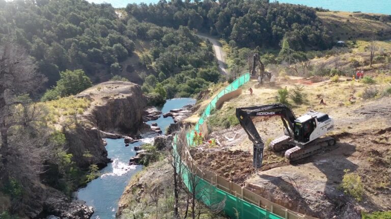 Requirentes destacan sentencia del Tribunal Ambiental de Valdivia por central Los Maquis: Instruyó a la Superintendencia del Medio Ambiente iniciar proceso sancionatorio 