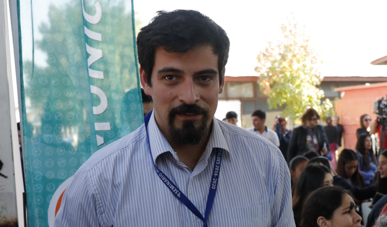[Podcast] Autoridades de gobierno y alcalde de Cerro Navia señalan aumento de ciberacoso entre escolares