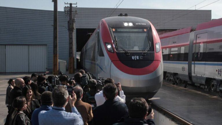 [Podcast] “Trenes para Chile” innova en recorrido Santiago-Chillán con las maquinarias más modernas y rápidas del continente