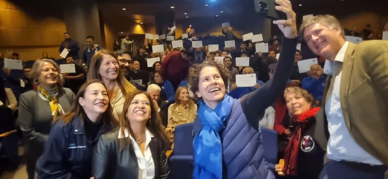 145 recicladores de base reciben su certificación de competencias laborales en el Día del Reciclaje en la RM