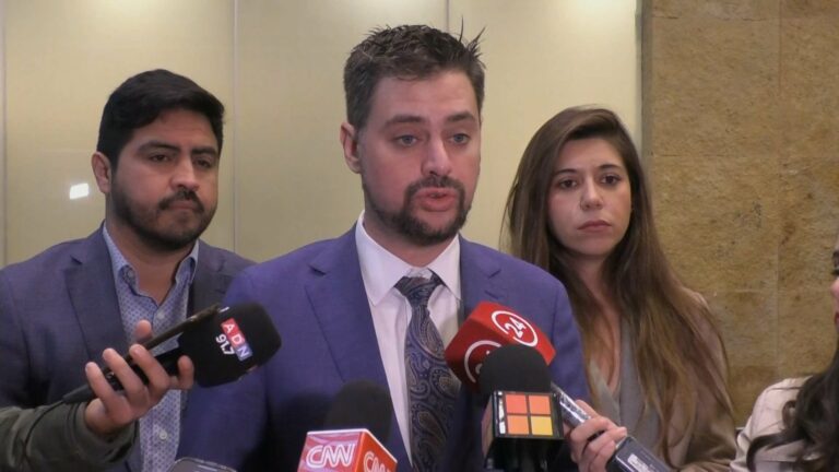 Diputados socialistas ingresan proyecto para rebajar las tarifas eléctricas a las Pymes