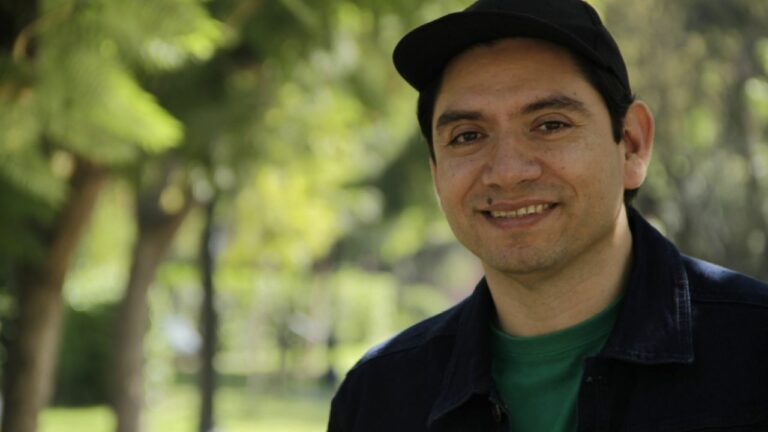 Junto a músicos del metro, Don Rorro estrena nuevo proyecto musical 