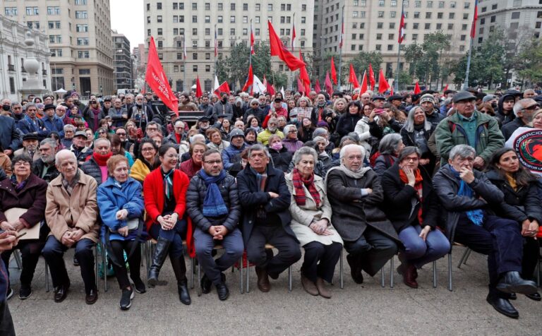 Emotivo homenaje a Salvador Allende en su natalicio 115