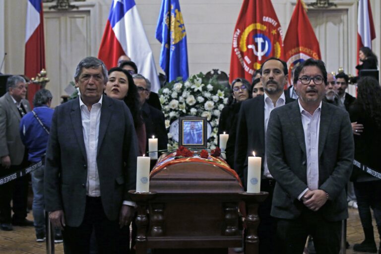 Lautaro Carmona: “El legado más grande de Guillermo Teillier es la consecuencia política”