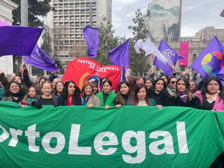 Organizaciones llaman a la construcción de acuerdos constitucionales con garantías a los derechos de las mujeres