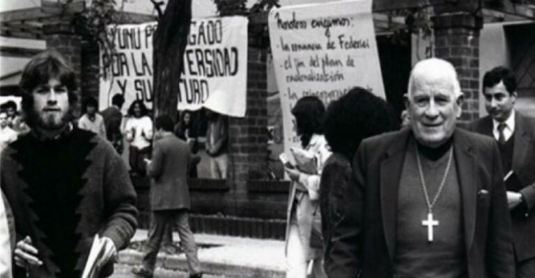 Especialista se refiere a la preocupación episcopal previa al Golpe de Estado