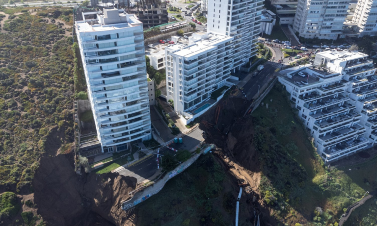 Director de Sernageomin expondrá en Comisión de Vivienda por informes que recomendaron no construir en campo dunar de Concón