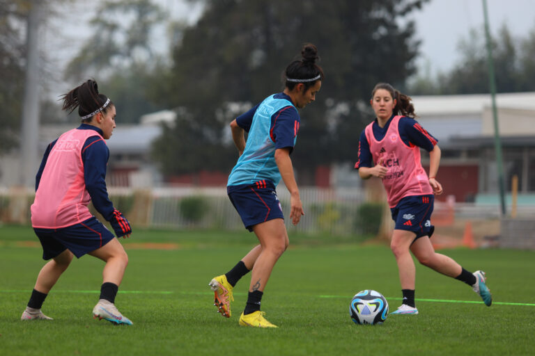 Preparación de Chile para fecha FIFA femenina
