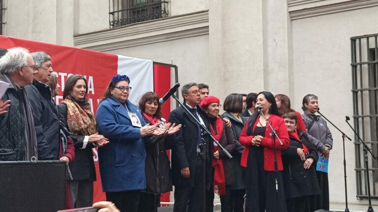 Comité de Iniciativas realizó homenaje a Allende a 53 años de su victoria electoral