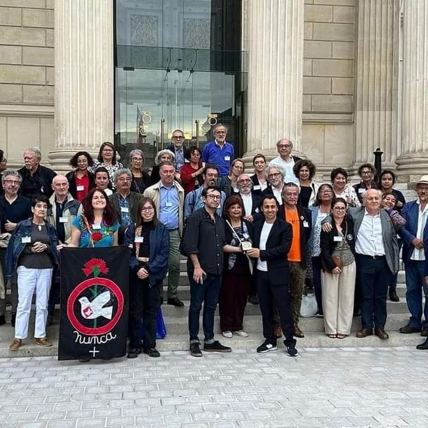 Alejandro « Mono » y Sebastián González son galardonados por la Asamblea Nacional de Francia