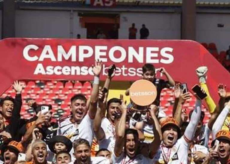 Domingo de Campeones en el Fútbol Chileno