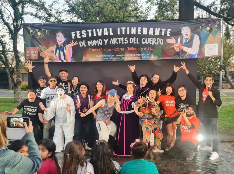 Primer Festival Itinerante de Mimo y Artes del Cuerpo en Santiago