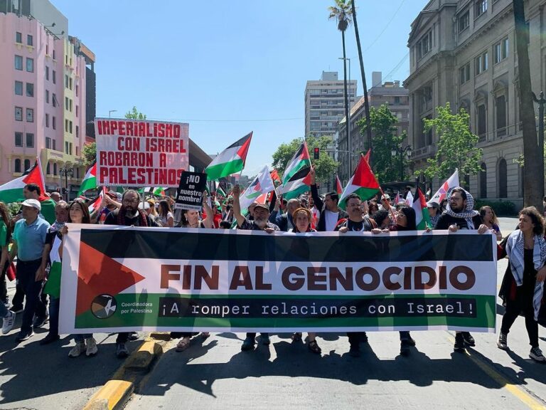 Masivas marchas en todo Chile en solidaridad con Palestina