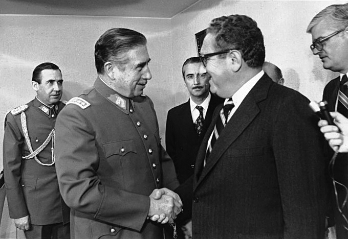 A los 100 años y en impunidad, muere Henry Kissinger, autor intelectual del Plan Cóndor
