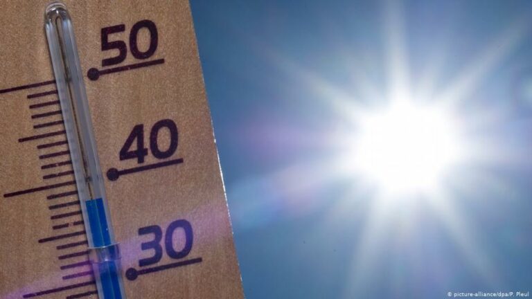 Expertos U. de Chile explican cómo cuidarse de las altas temperaturas proyectadas para este verano