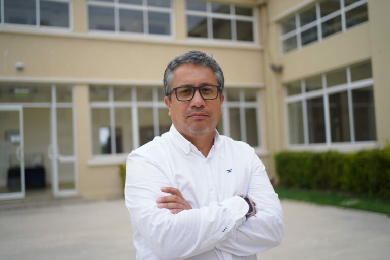 Gobierno presenta gerente técnico para la reconstrucción de sectores afectados por catástrofe