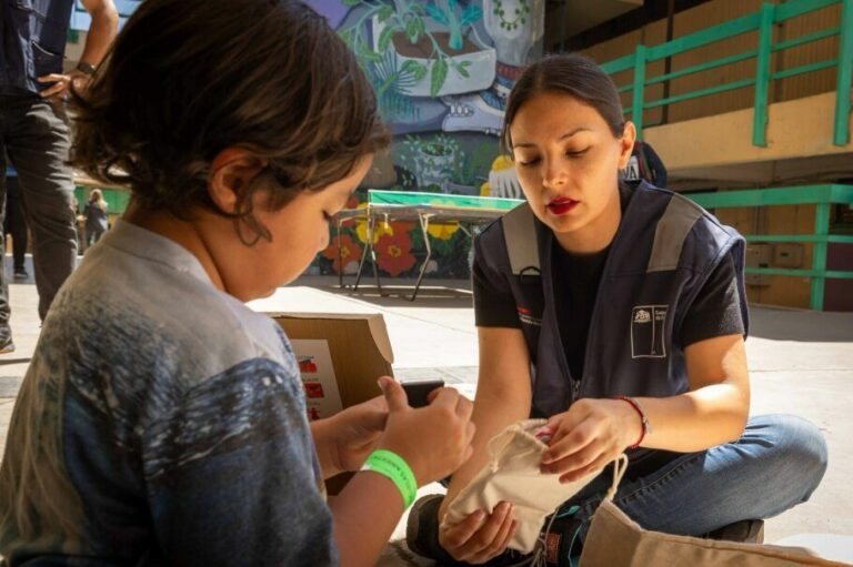 “Cultura te acompaña”: Ministerio presentan programa de contención emocional para niñas y niños afectados por incendios en Región de Valparaíso