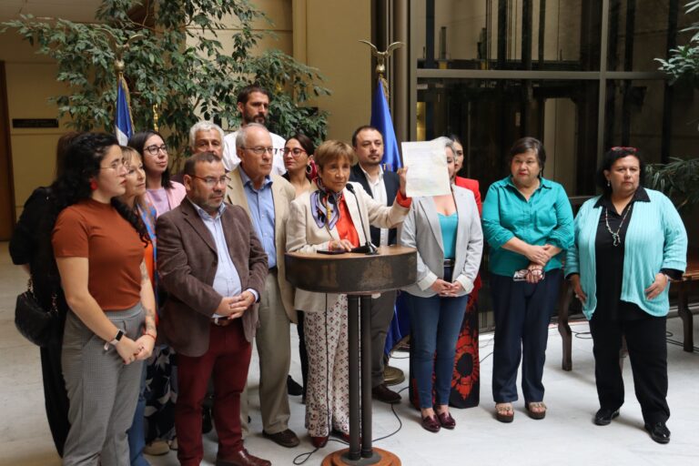 Llaman a cumplir acuerdo administrativo en la Cámara: “Sería un veto profundamente dañino para la democracia”