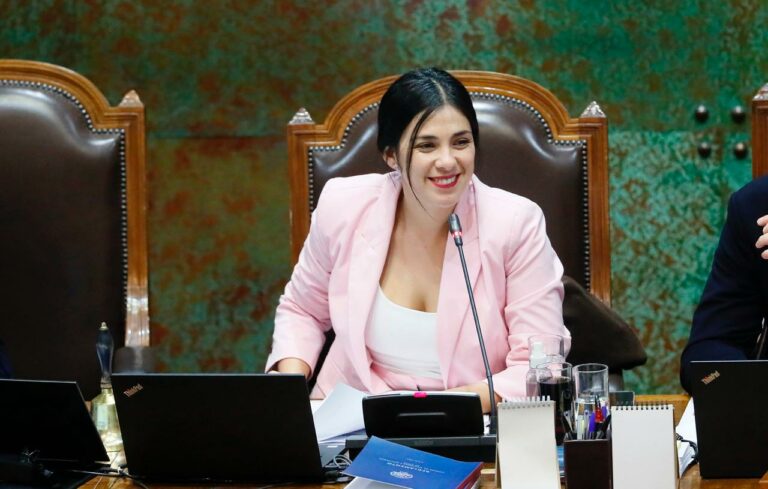 Fondo de Emergencia por Incendios: Presidenta de la Cámara insta al Senado y al Gobierno a reconsiderar impuestos a los Super Ricos para mayor recaudación
