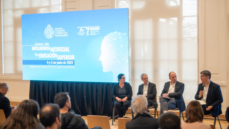 Reflexionan sobre cómo la Inteligencia Artificial está transformando a la Educación Superior