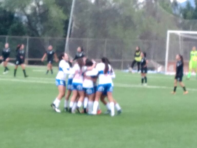 Juveniles femeninas de Católica repetirán finales