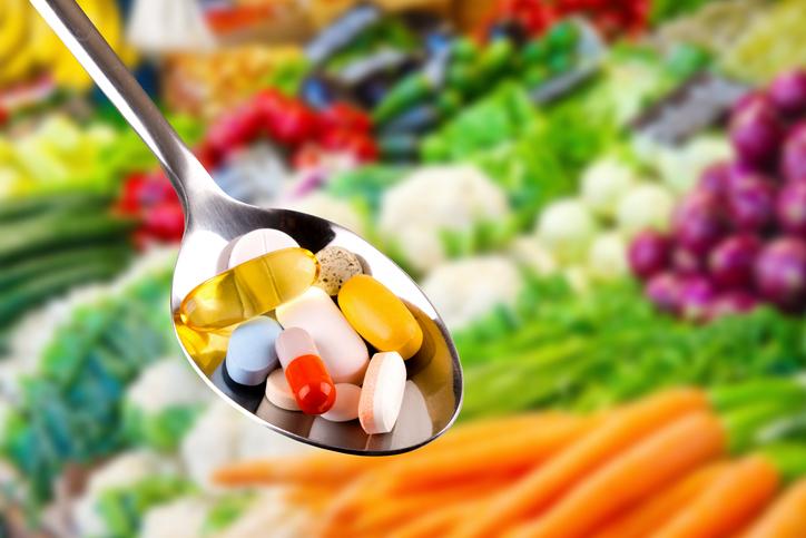 El boom de los suplementos alimenticios: Experto entrega orientaciones clave sobre su consumo
