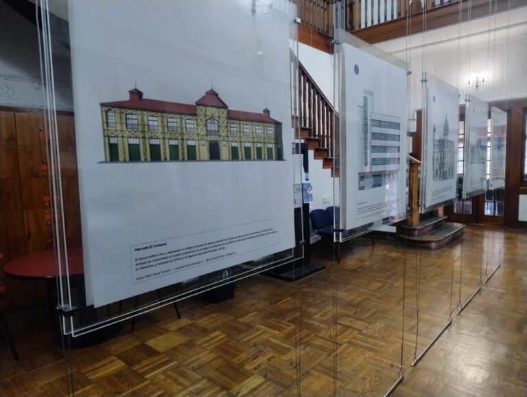 Patrimonio arquitectónico de Valparaíso: Muestra hace  un recorrido por principales edificios