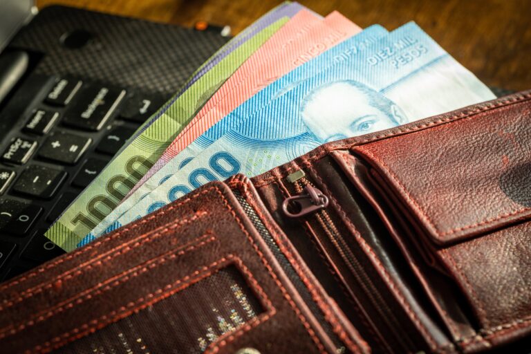 Aumento del sueldo mínimo podría regular efectos de la inflación de los últimos tres años en Chile