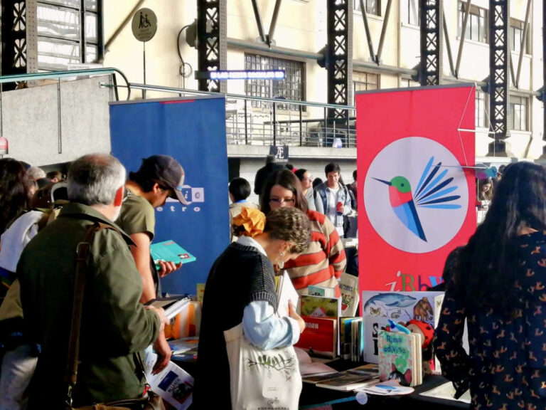 Este jueves comienza Festival Colibrí: La gran feria de la literatura infantil y juvenil chilena en el Centro Cultural La Moneda
