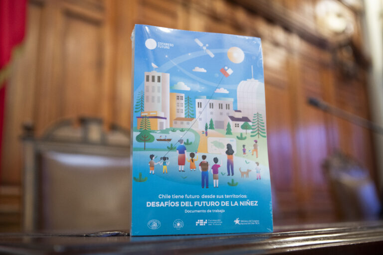 Congreso Futuro lanza nuevo libro sobre el futuro de la niñez en la era digital