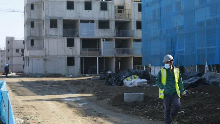 Gianninna Jara dirigenta de pobladores por el derecho a la vivienda: “Cualquier política actualmente es insuficiente para el déficit de arrastre que existe”