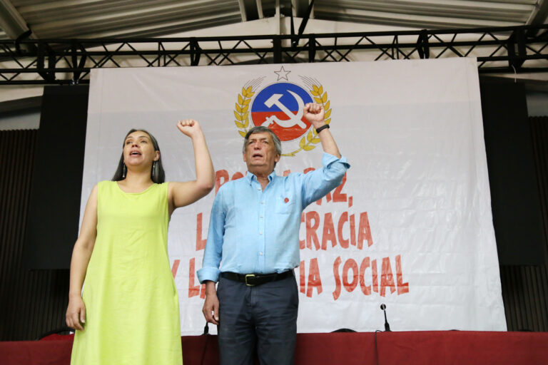 Lautaro Carmona es reelecto como presidente del Partido Comunista con Bárbara Figueroa como secretaria general