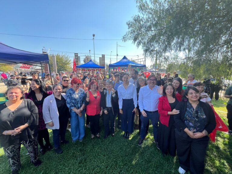 Jeannette Jara presentó sus vocerías con actividad ciudadana en Lo Espejo