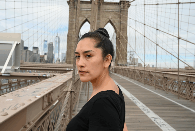 Nuevo libro de Areli Uribe aborda dramáticas historias de mujeres