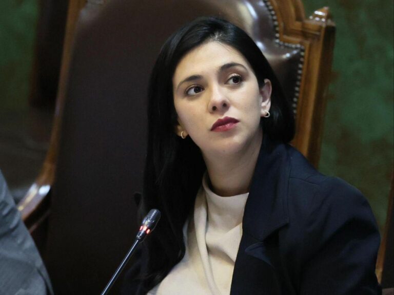 Diputada Karol Cariola se consolida como principal carta oficialista al Senado por la región de Valparaíso