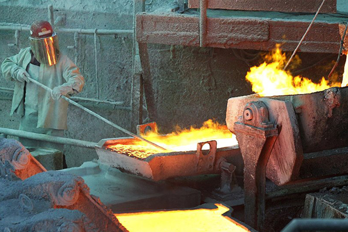 Desindustrialización de la economía: un infaltable al hablar de una nueva estrategia de desarrollo, plantea Solimano
