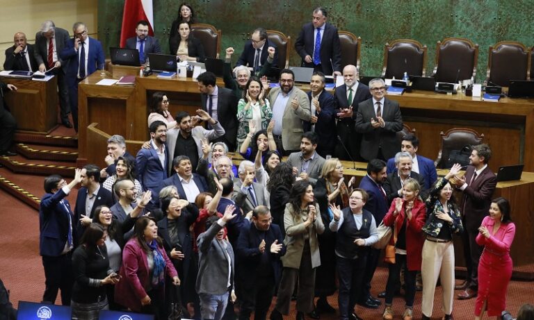 Senadora Pascual y proyecto de financiamiento a la educación superior: “El fin al CAE es mucho más que una consigna”