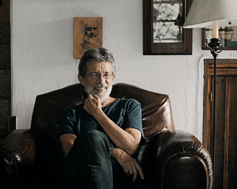 Colombiano Tomás González es el nuevo ganador del Premio Iberoamericano de Narrativa Manuel Rojas 2025