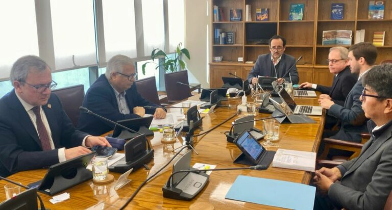 Increíble: Chile y Australia los únicos de la OCDE que protegen el secreto bancario con orden judicial