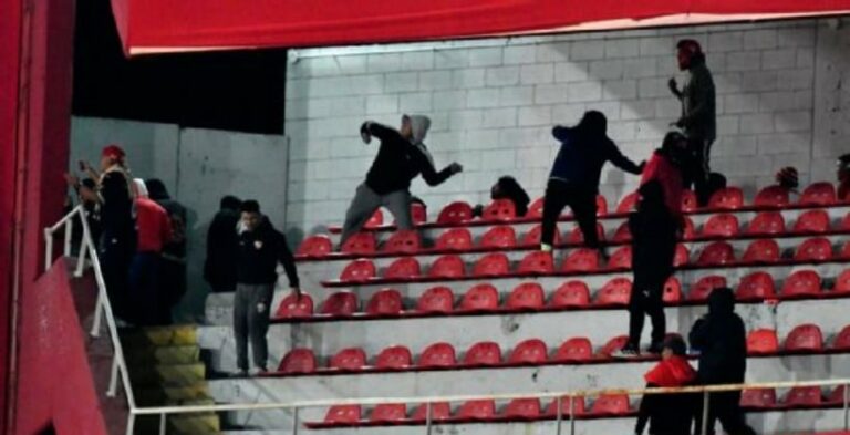 Cámara de diputados condena hechos de violencia contra hinchas de U. de Chile