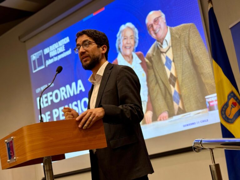Gobierno continúa con campaña nacional para informar de beneficios de la Reforma de Pensiones