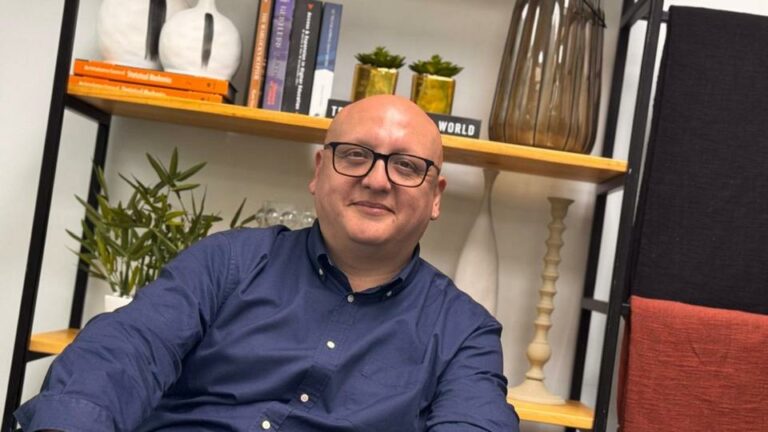 Corregir la tarifa es solo el comienzo: Chile necesita una nueva política energética con justicia social