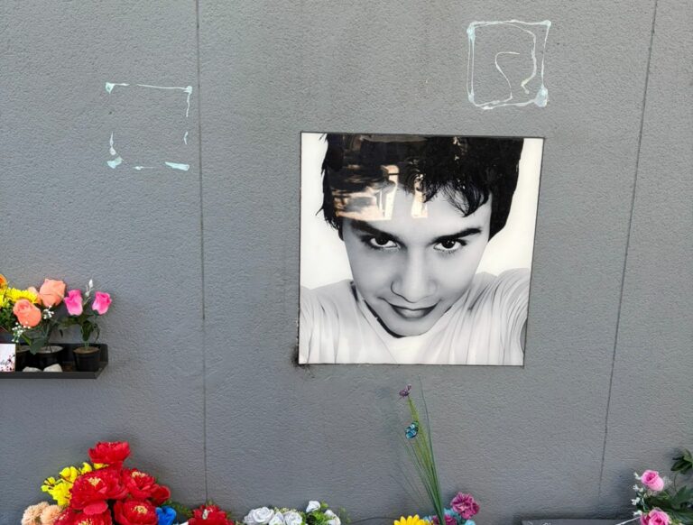 Vandalizan el Memorial de la Diversidad Daniel Zamudio Vera
