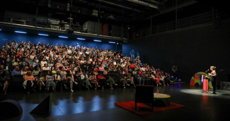 Del 7 al 9 de noviembre Puerto de Ideas Valparaíso celebra 15 años indagando el poder de las palabras