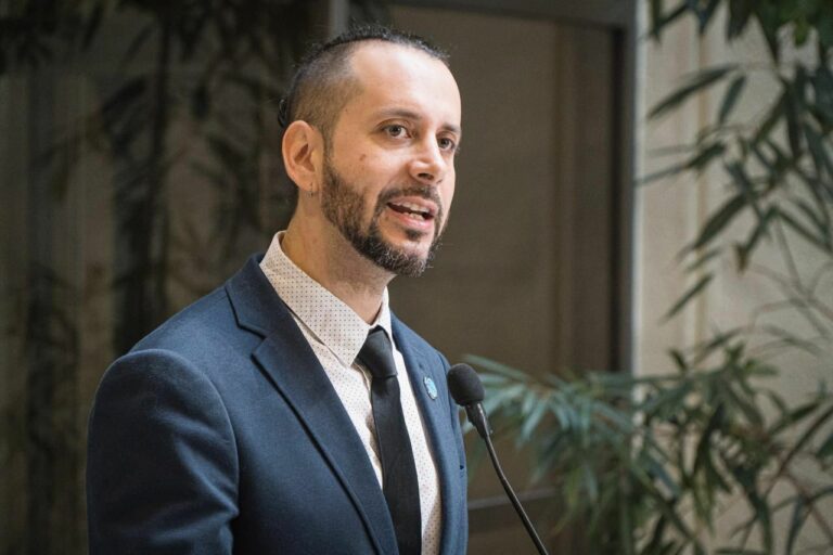 Diputado Giordano solicita investigación para esclarecer presunta utilización de recursos de las AFP con fines políticos