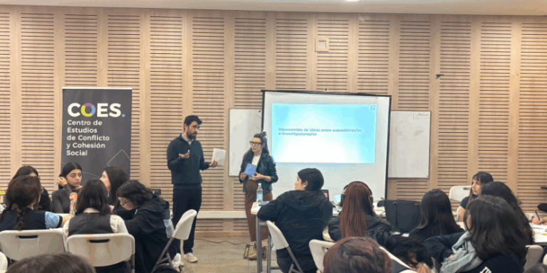 [Podcast] Claudia Heiss de COES comenta talleres realizados con estudiantes en el marco del voto obligatorio