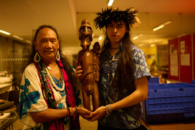 Museo Precolombino presenta “Vivos y presentes”: una muestra que replantea la forma de mirar el arte indígena en Chile